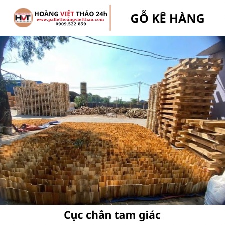 cục chắn tam giác