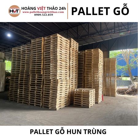 Pallet gỗ hun tr&ugrave;ng