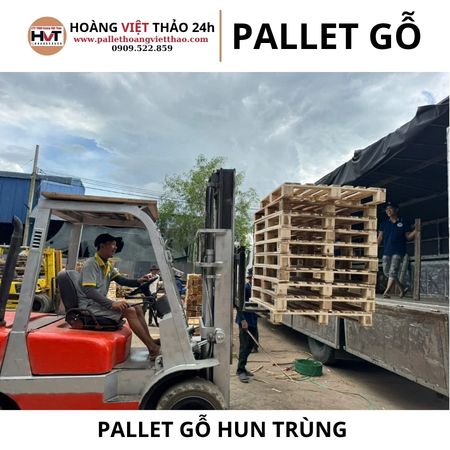 Pallet gỗ hun tr&ugrave;ng