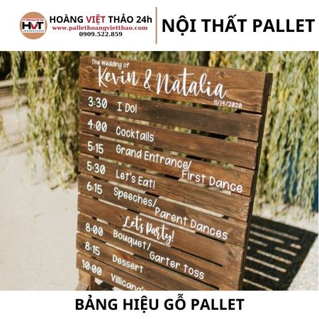 Bảng hiệu gỗ pallet