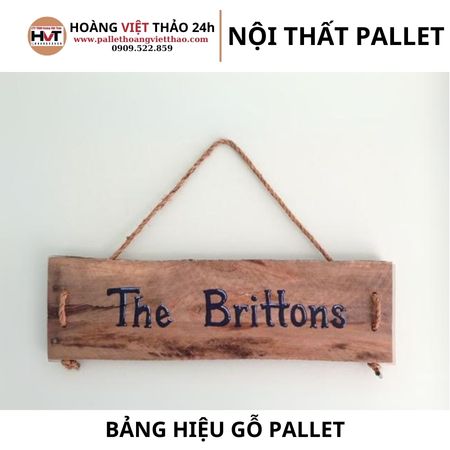 Bảng hiệu gỗ pallet